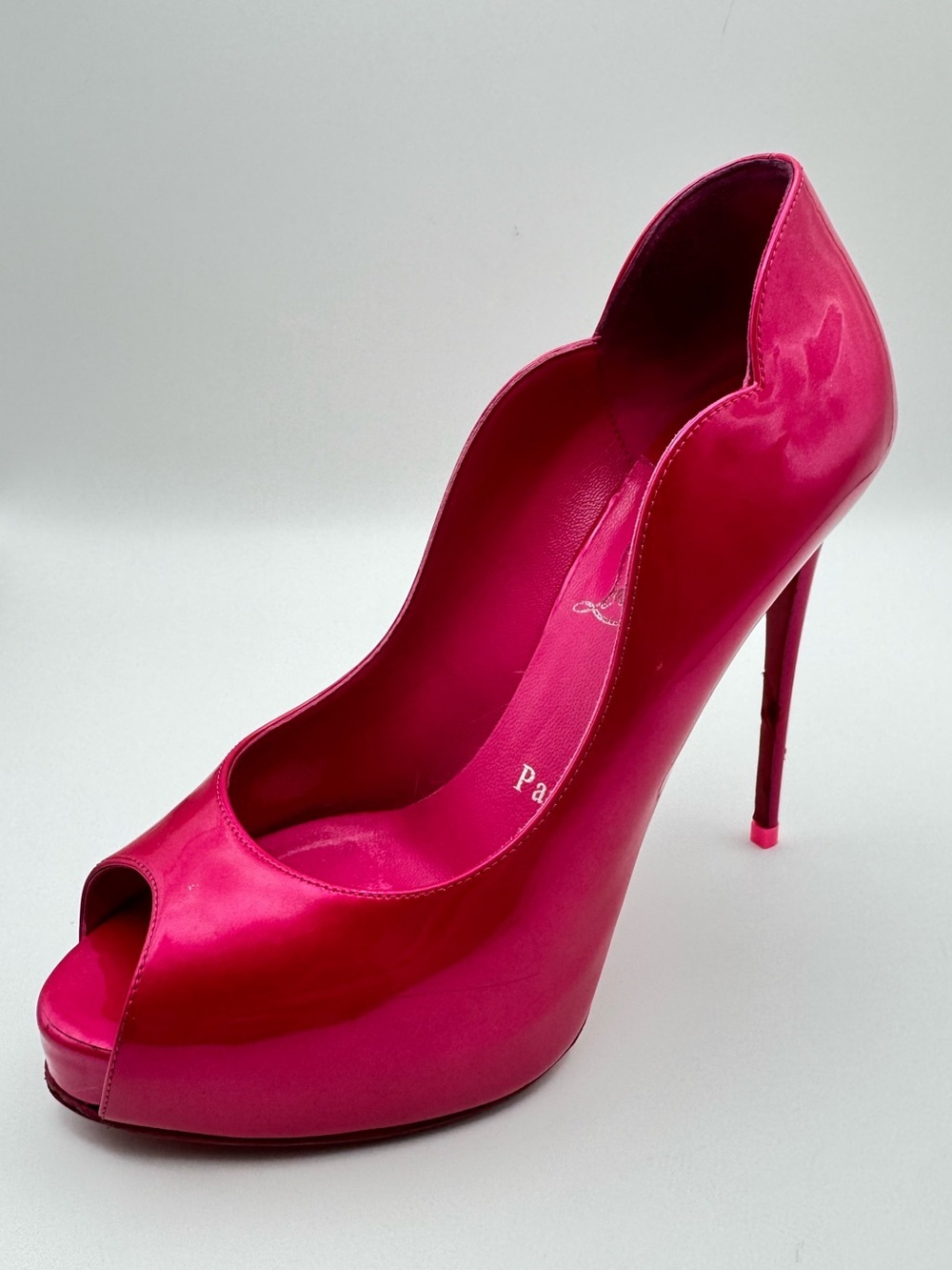Christian Louboutin Hot Chick Alta 120 Pink Patent Leather Pumps EU 36